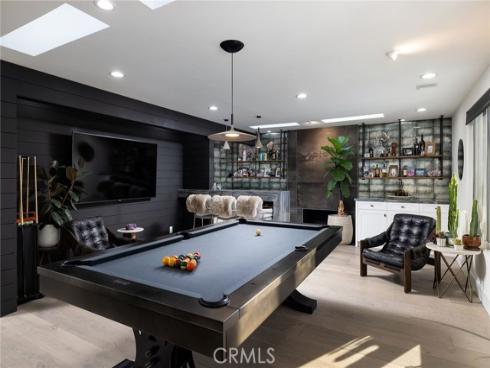 500  Harbor Island   Drive, Newport Beach, CA