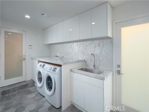 500  Harbor Island   Drive, Newport Beach, CA