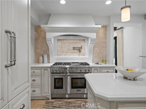 110  Via Trieste  , Newport Beach, CA