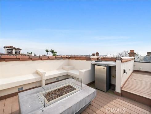 110  Via Trieste  , Newport Beach, CA