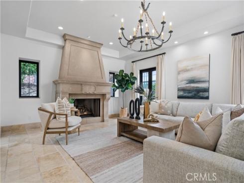 110  Via Trieste  , Newport Beach, CA