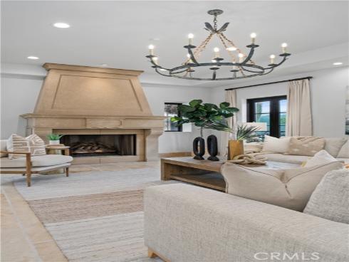 110  Via Trieste  , Newport Beach, CA