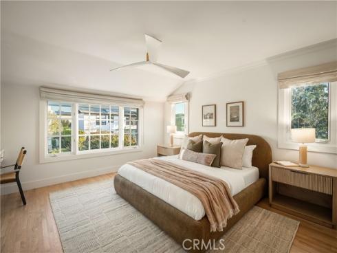 425 Tustin Avenue, Newport Beach, CA