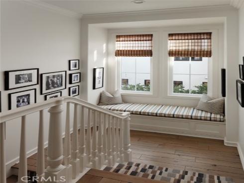 9  Boardwalk  , Newport Beach, CA