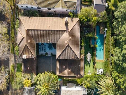 9  Boardwalk  , Newport Beach, CA