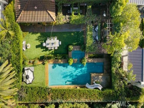 9  Boardwalk  , Newport Beach, CA