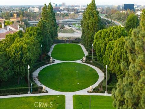 9  Boardwalk  , Newport Beach, CA