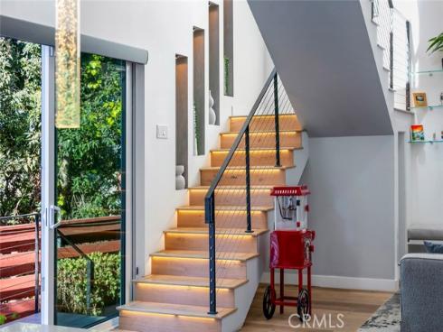 210  La Jolla  , Newport Beach, CA