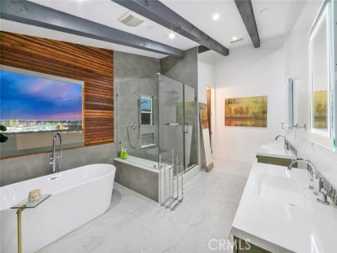 210  La Jolla  , Newport Beach, CA