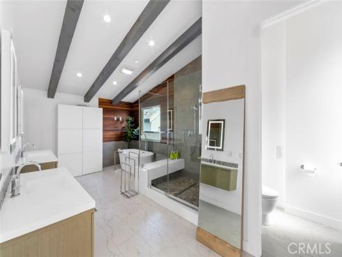 210  La Jolla  , Newport Beach, CA