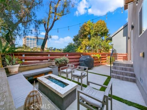 210  La Jolla  , Newport Beach, CA