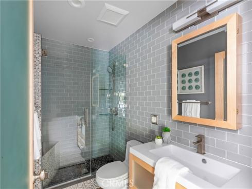 27  Brittany  , Newport Beach, CA