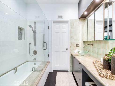 27  Brittany  , Newport Beach, CA