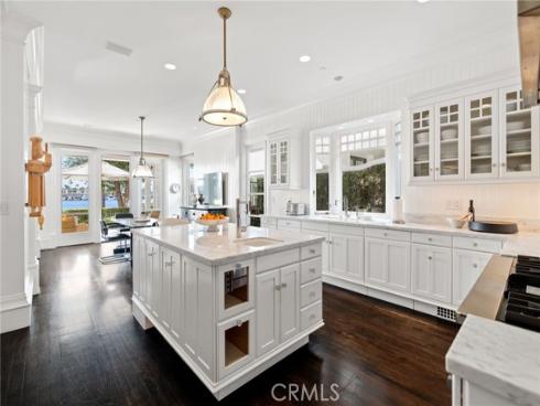 2411  Bayshore  , Newport Beach, CA