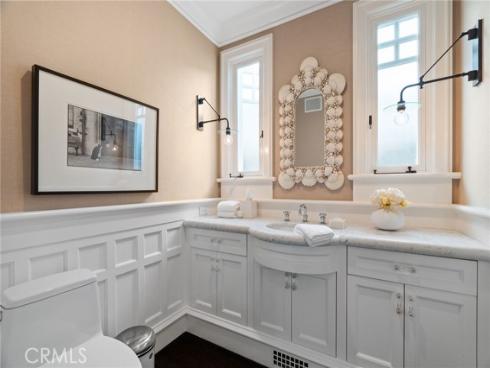 2411  Bayshore  , Newport Beach, CA