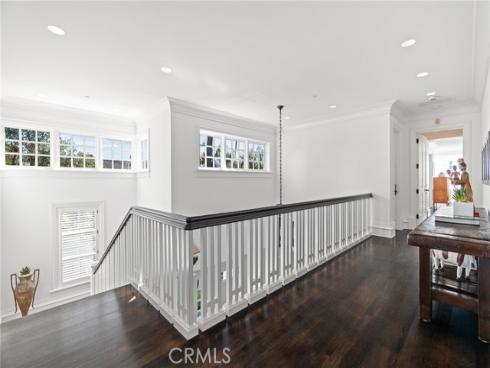 2411  Bayshore  , Newport Beach, CA