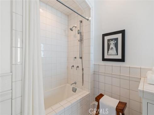 2411  Bayshore  , Newport Beach, CA