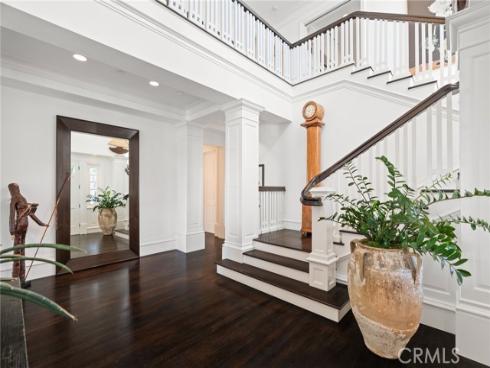 2411  Bayshore  , Newport Beach, CA