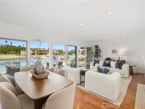 500  Evening Star  , Newport Beach, CA