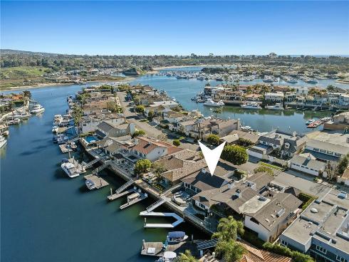 500  Evening Star  , Newport Beach, CA