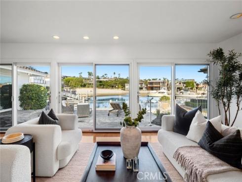 500  Evening Star  , Newport Beach, CA