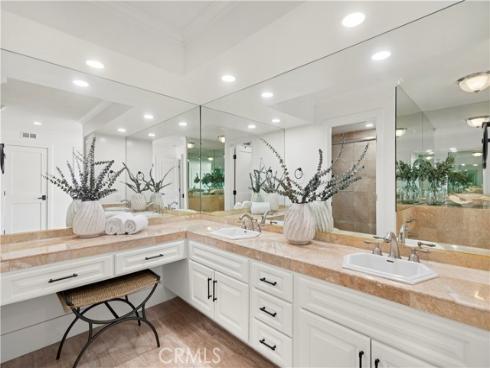 990  Bayside Cove  609 , Newport Beach, CA