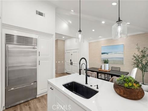 990  Bayside Cove  609 , Newport Beach, CA