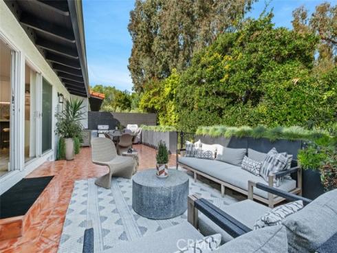 358  Vista Madera  , Newport Beach, CA