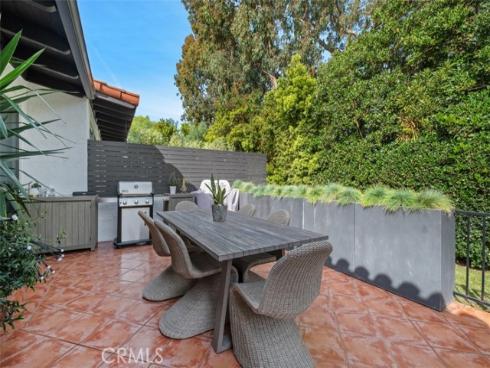 358  Vista Madera  , Newport Beach, CA