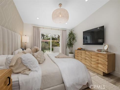 358  Vista Madera  , Newport Beach, CA