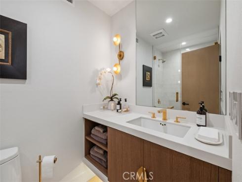 358  Vista Madera  , Newport Beach, CA