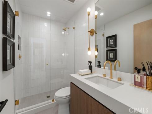 358  Vista Madera  , Newport Beach, CA