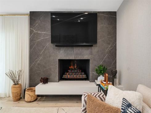 358  Vista Madera  , Newport Beach, CA