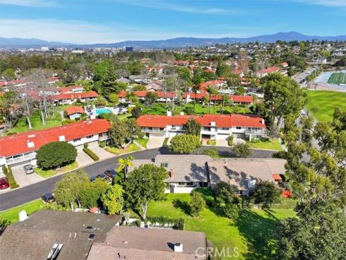 2107  Vista Laredo  , Newport Beach, CA