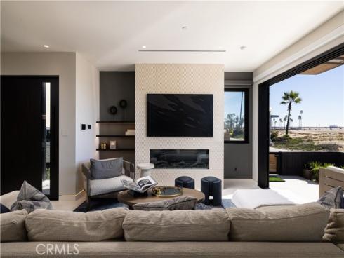 218 E Oceanfront  , Newport Beach, CA