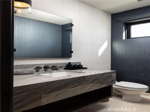 218 E Oceanfront  , Newport Beach, CA