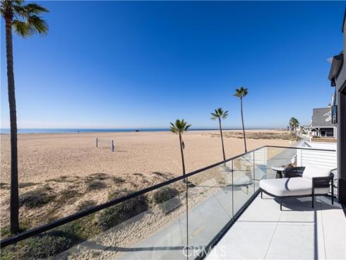 218 E Oceanfront  , Newport Beach, CA