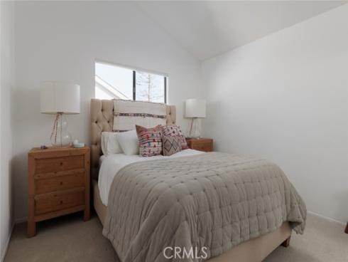 116 E Oceanfront  , Newport Beach, CA