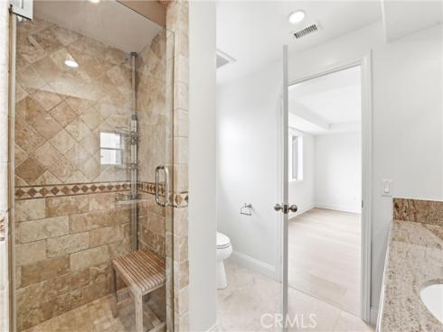 211 E Bay  , Newport Beach, CA