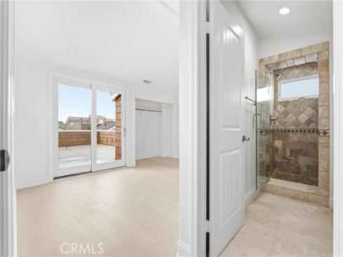 211 E Bay  , Newport Beach, CA