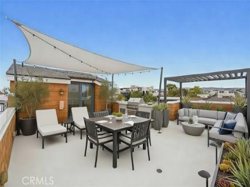 211 E Bay  , Newport Beach, CA