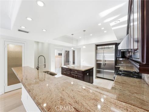 211 E Bay  , Newport Beach, CA