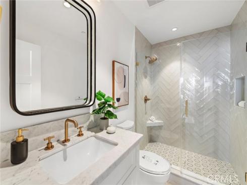 20462  Santa Ana Ave  F , Newport Beach, CA