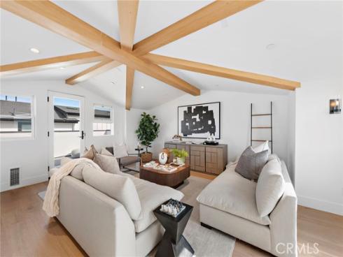 20462  Santa Ana Ave  F , Newport Beach, CA