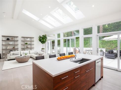 11  Greenbriar  , Newport Beach, CA