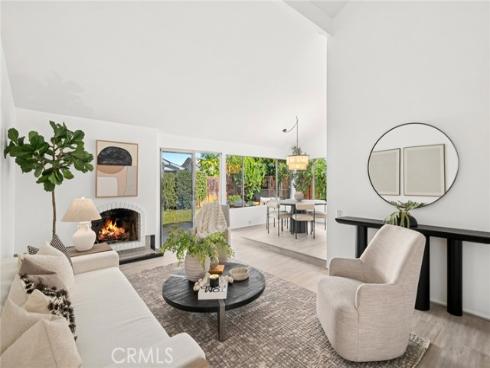 2030  Port Weybridge  , Newport Beach, CA