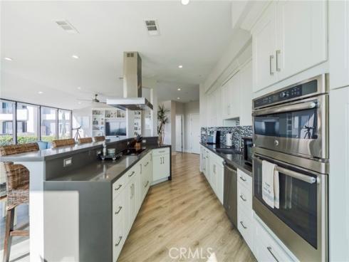 230  Lille Lane  113 , Newport Beach, CA