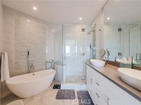 230  Lille Lane  113 , Newport Beach, CA