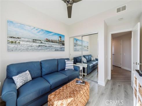 230  Lille Lane  113 , Newport Beach, CA