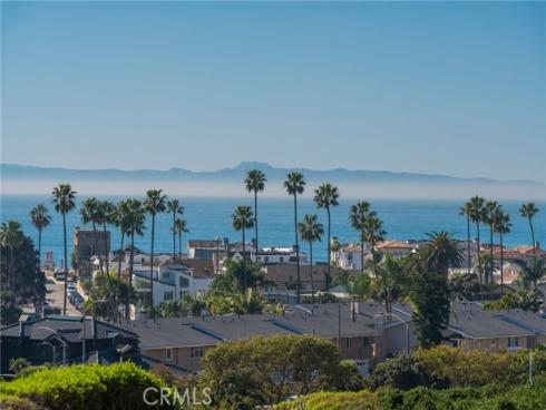 230  Lille Lane  113 , Newport Beach, CA